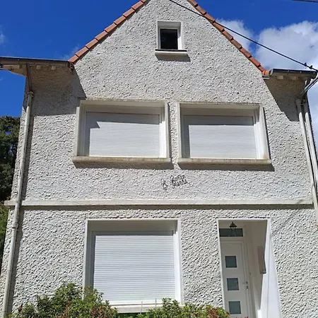 Charming Family In La Baule-Escoublac